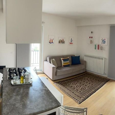 Castelloamare Apartment Palermo Bagian luar foto