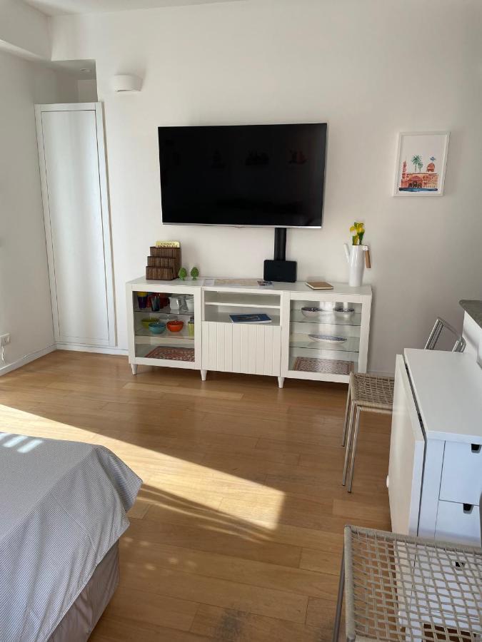 Castelloamare Apartment Palermo Bagian luar foto